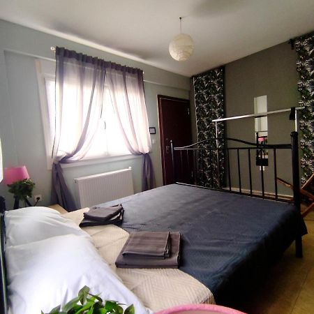 Gaia Guest House Peraia  Ngoại thất bức ảnh