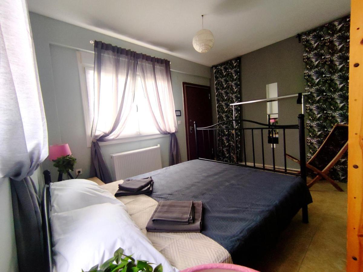 Gaia Guest House Peraia  Ngoại thất bức ảnh